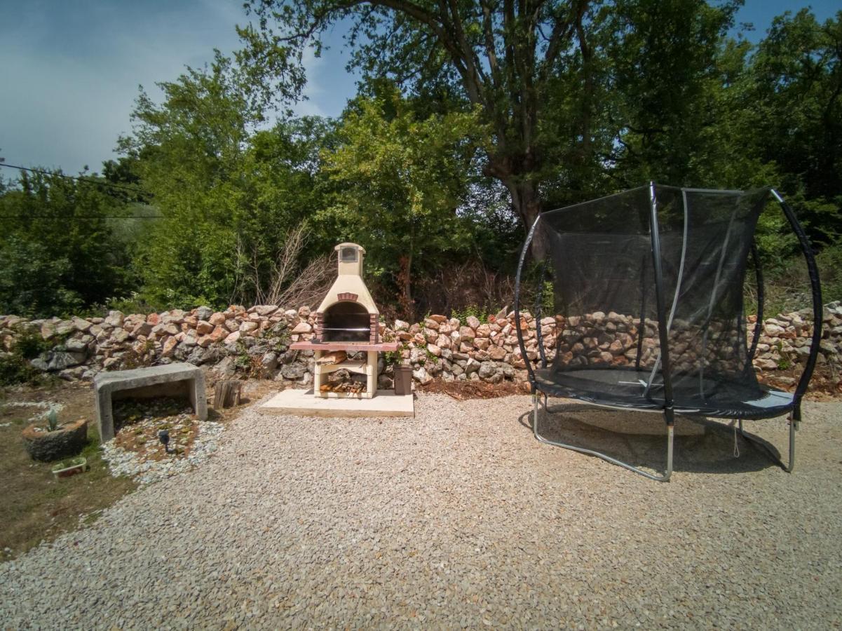 Holiday House Tos-Vila With Heated Pool Vrbnik  Exterior foto